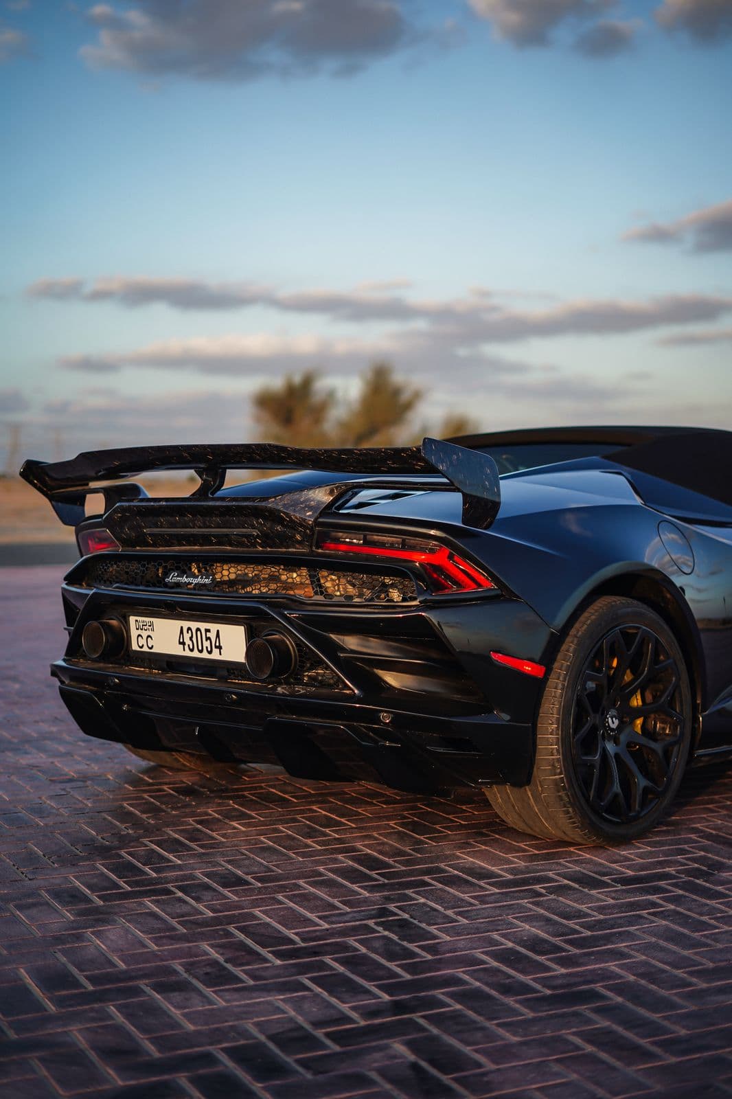 Lamborghini Huracan Evo Spyder 2021 - Image 3
