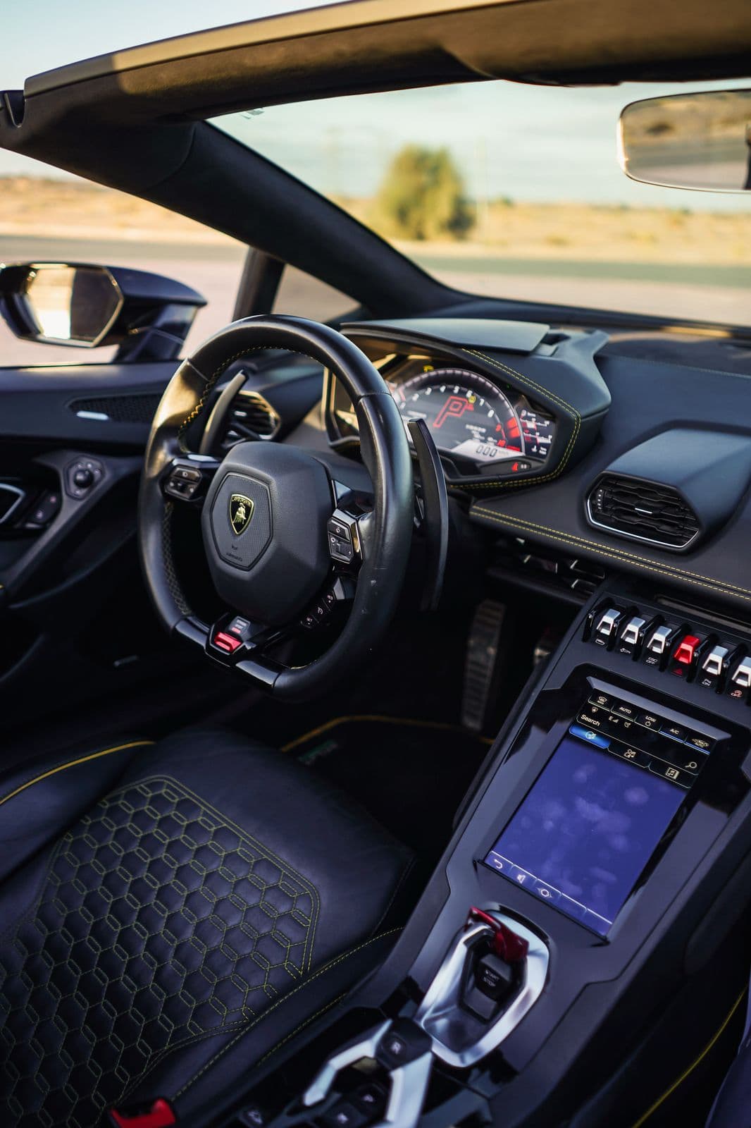 Lamborghini Huracan Evo Spyder 2021 - Image 5