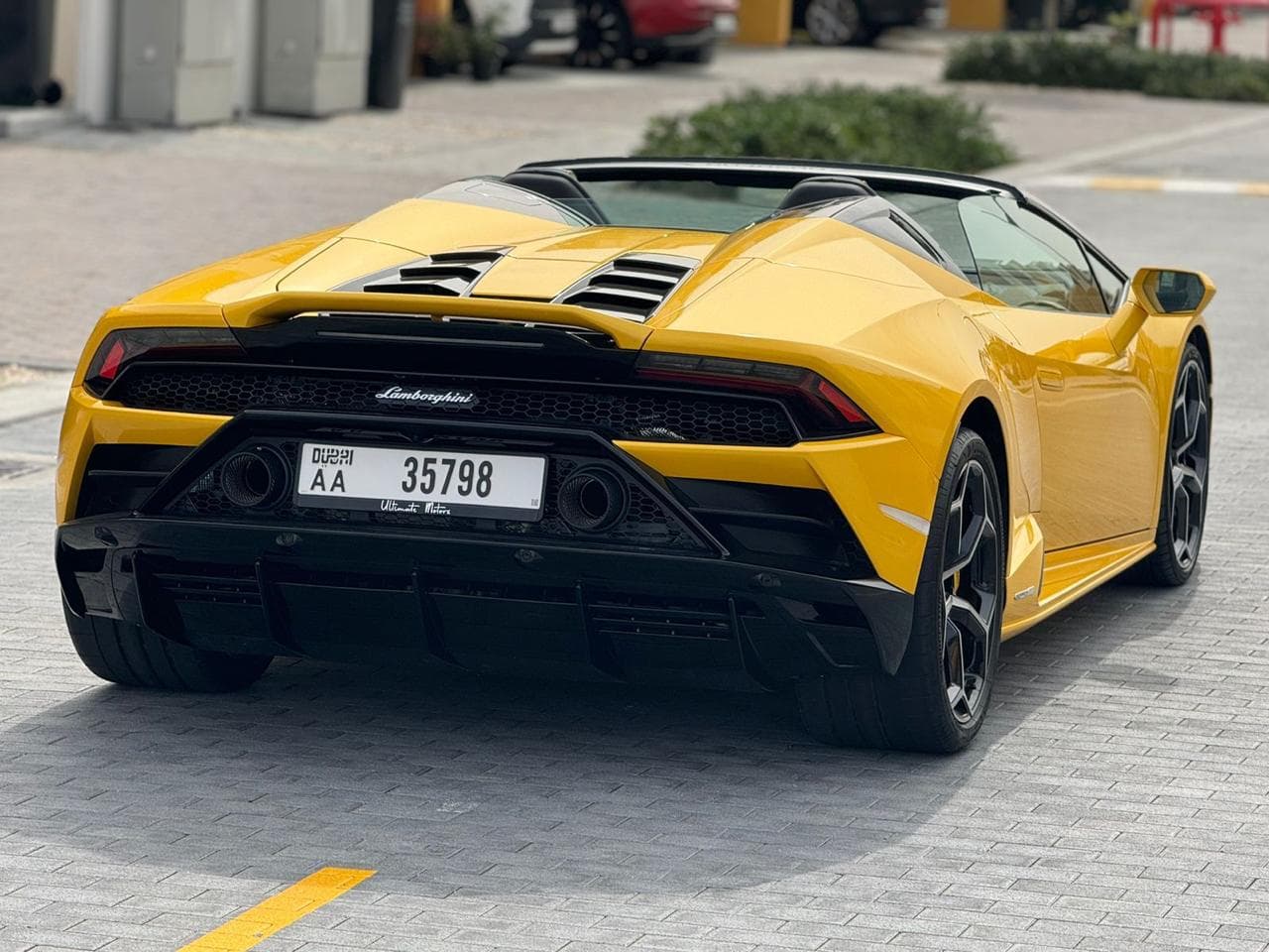 Lamborghini Huracan Evo Spyder 2024 - Image 5