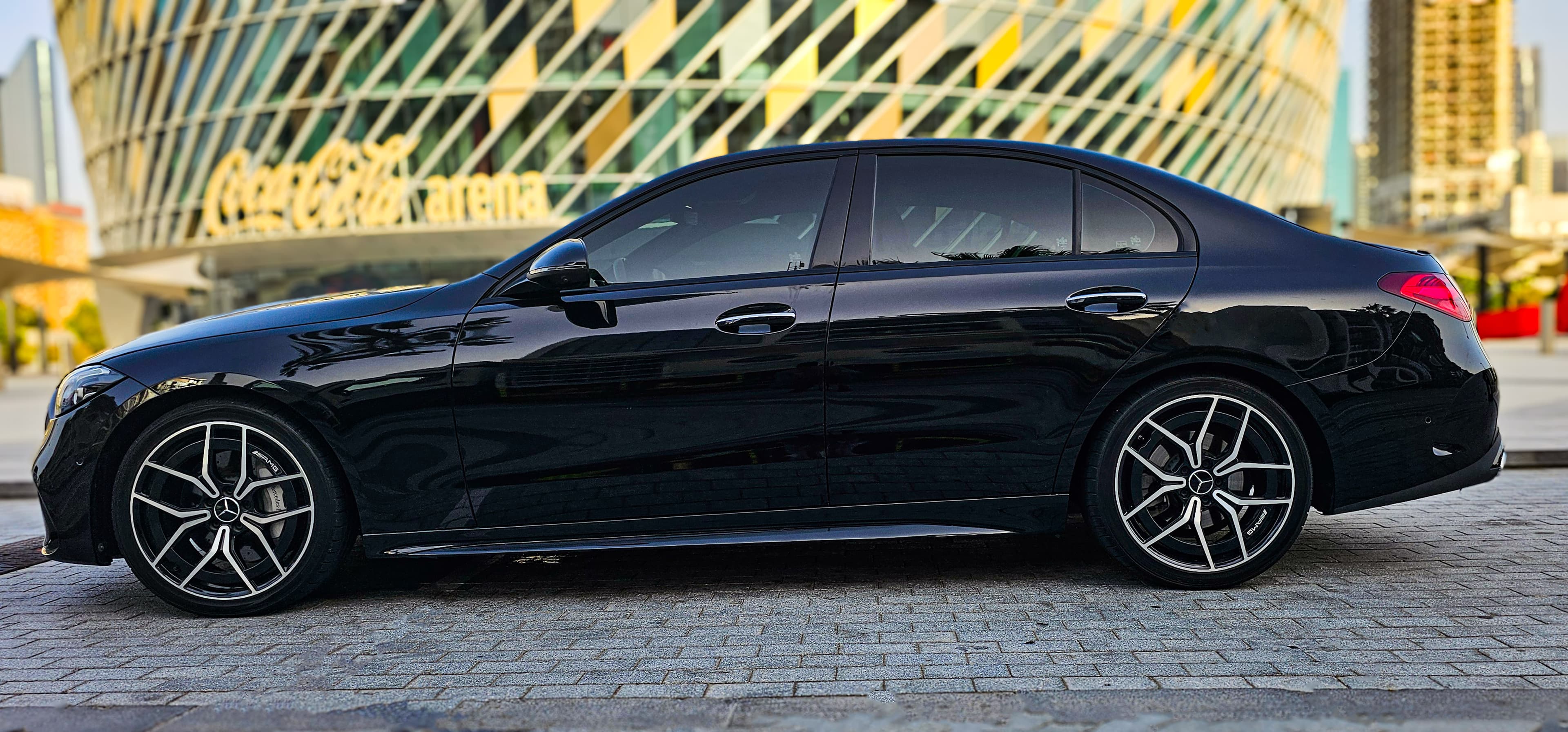 Mercedes-Benz  C300 2022 - Image 2