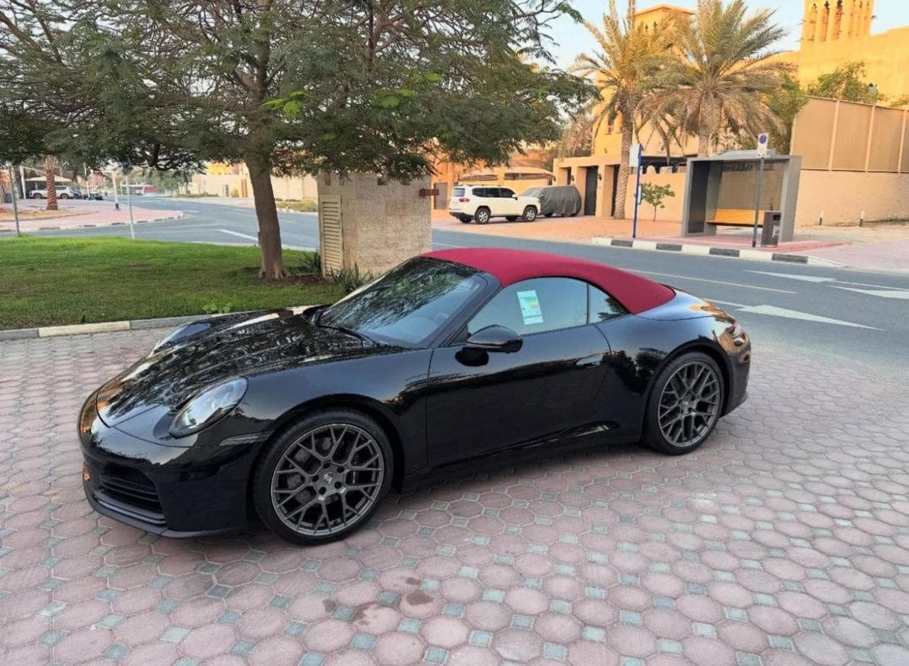 Porsche 911 Carrera 2025