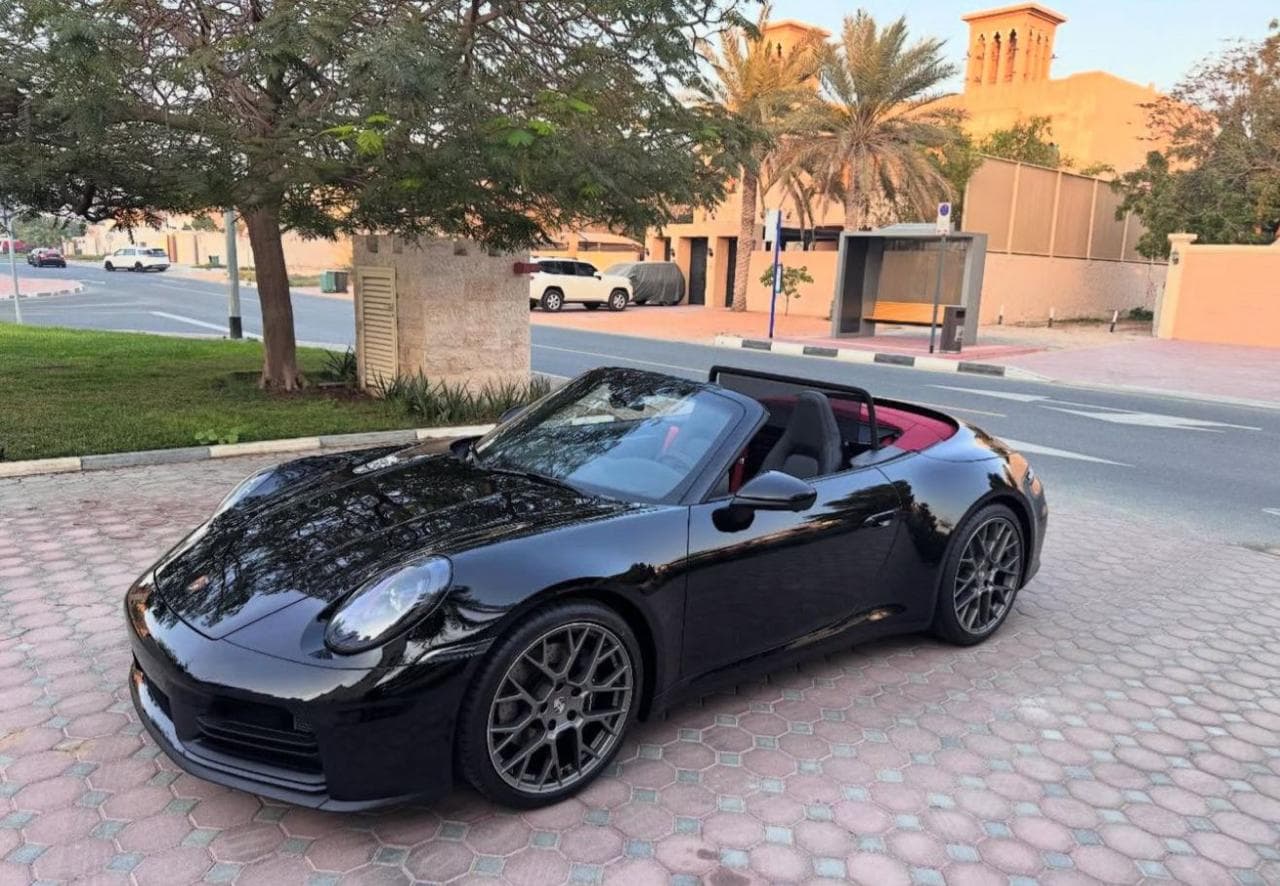 Porsche 911 Carrera 2025 - Image 4