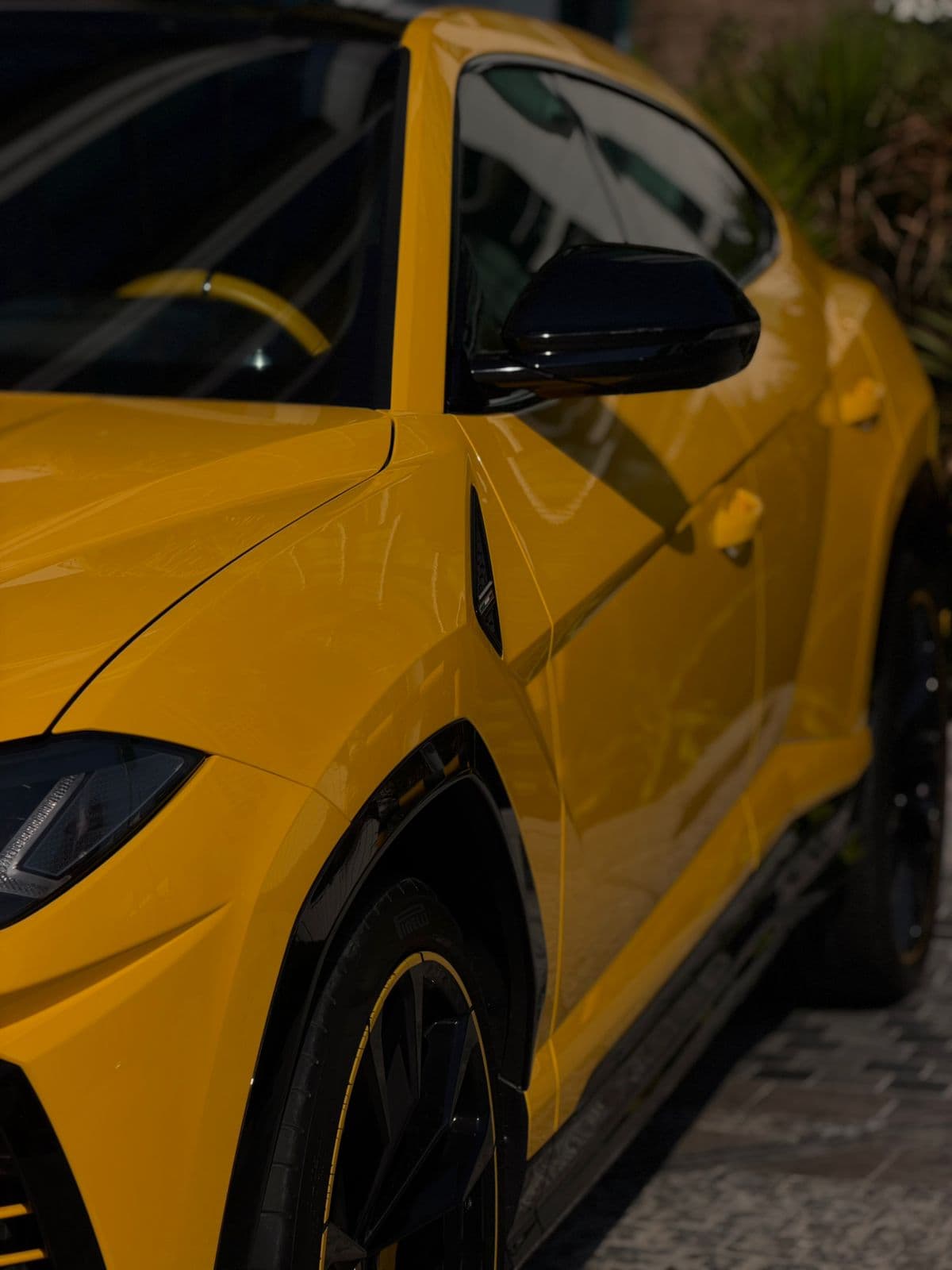 Lamborghini Urus 2025 - Image 2
