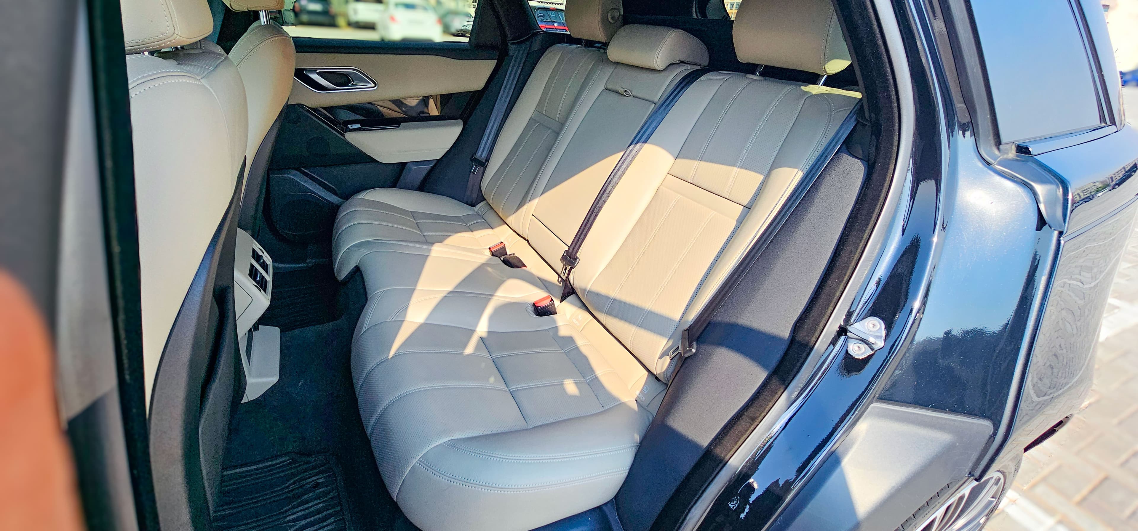 Range Rover Velar 2023 - Image 5