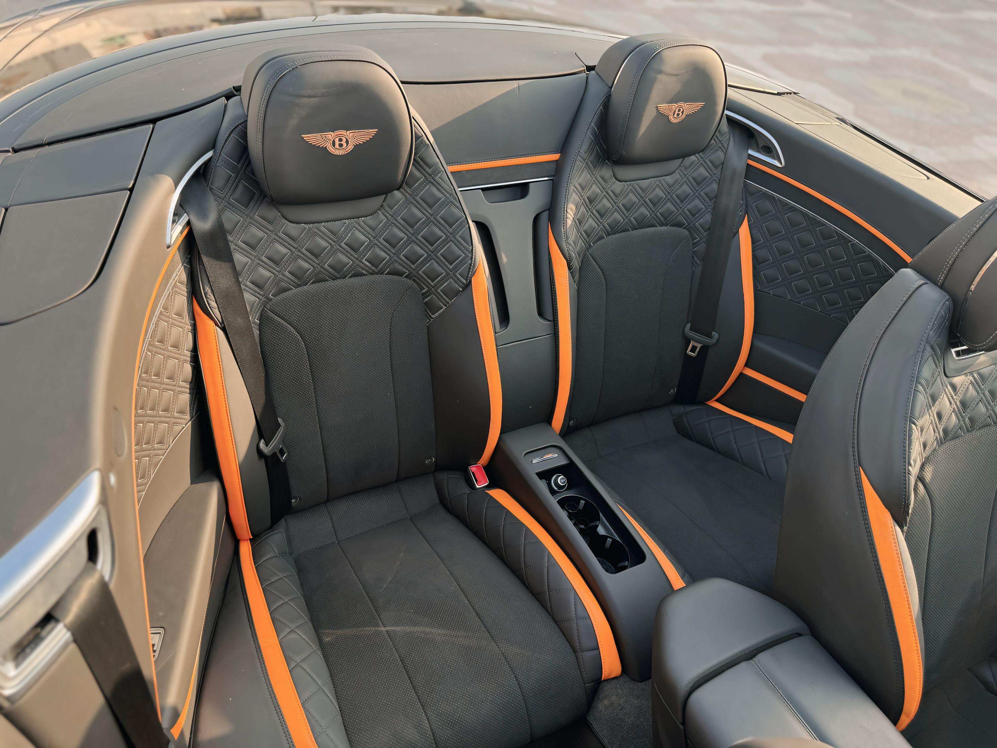 Bentley		  Continental GTC Speed V12 - Image 13